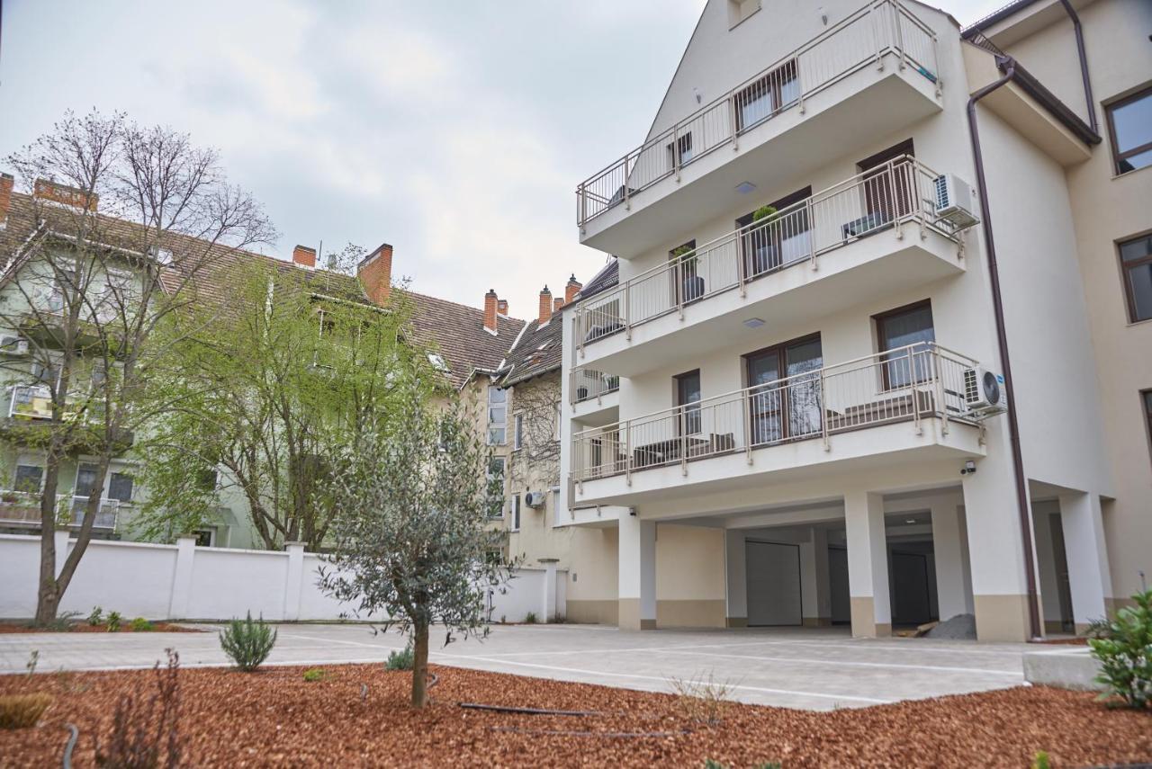 Ferienwohnung Sunlight Red Szegedin Exterior foto